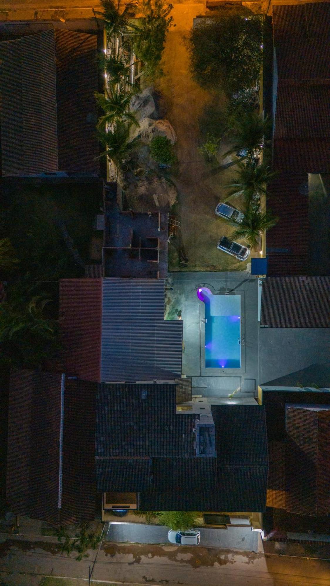 ホテル Pousada Casa Flor-Aurora -To Aurora do Tocantins エクステリア 写真